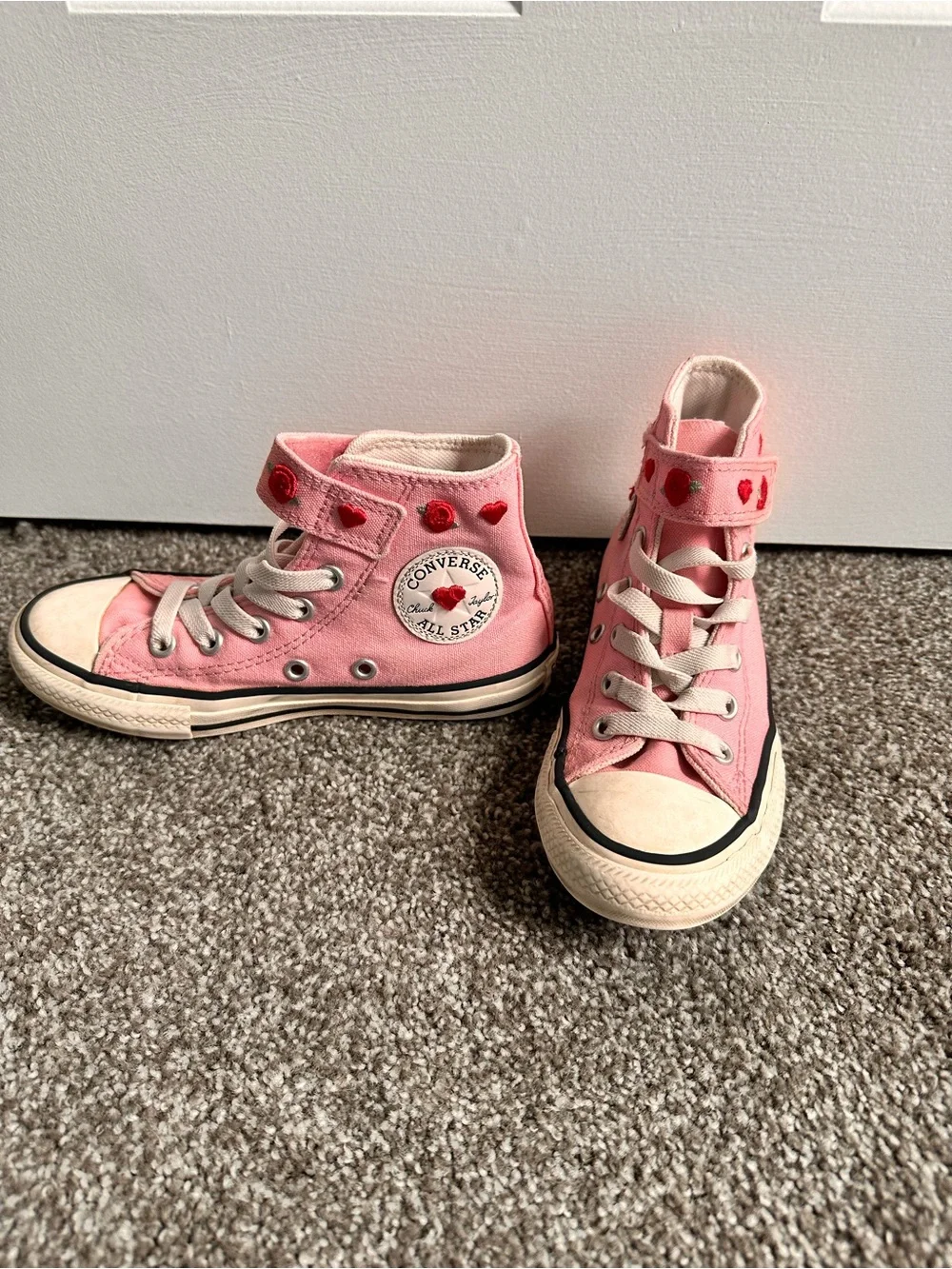 Converse Kids Pink High-Top Canvas Sneakers with Roses Strap
